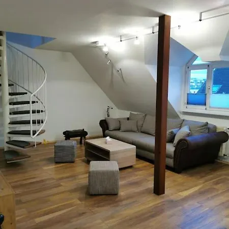 Helle Maisonnette Penthouse Apartment